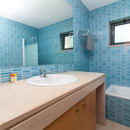 Corcovada - Pool View & Location & * Albufeira