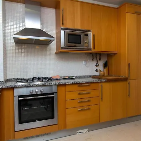 Corcovada - Pool View & Location & Albufeira