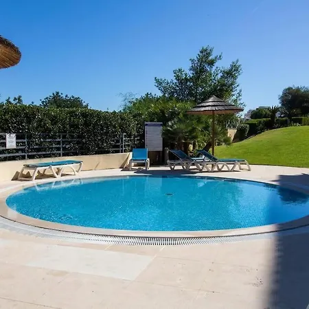 Corcovada - Pool View & Location &